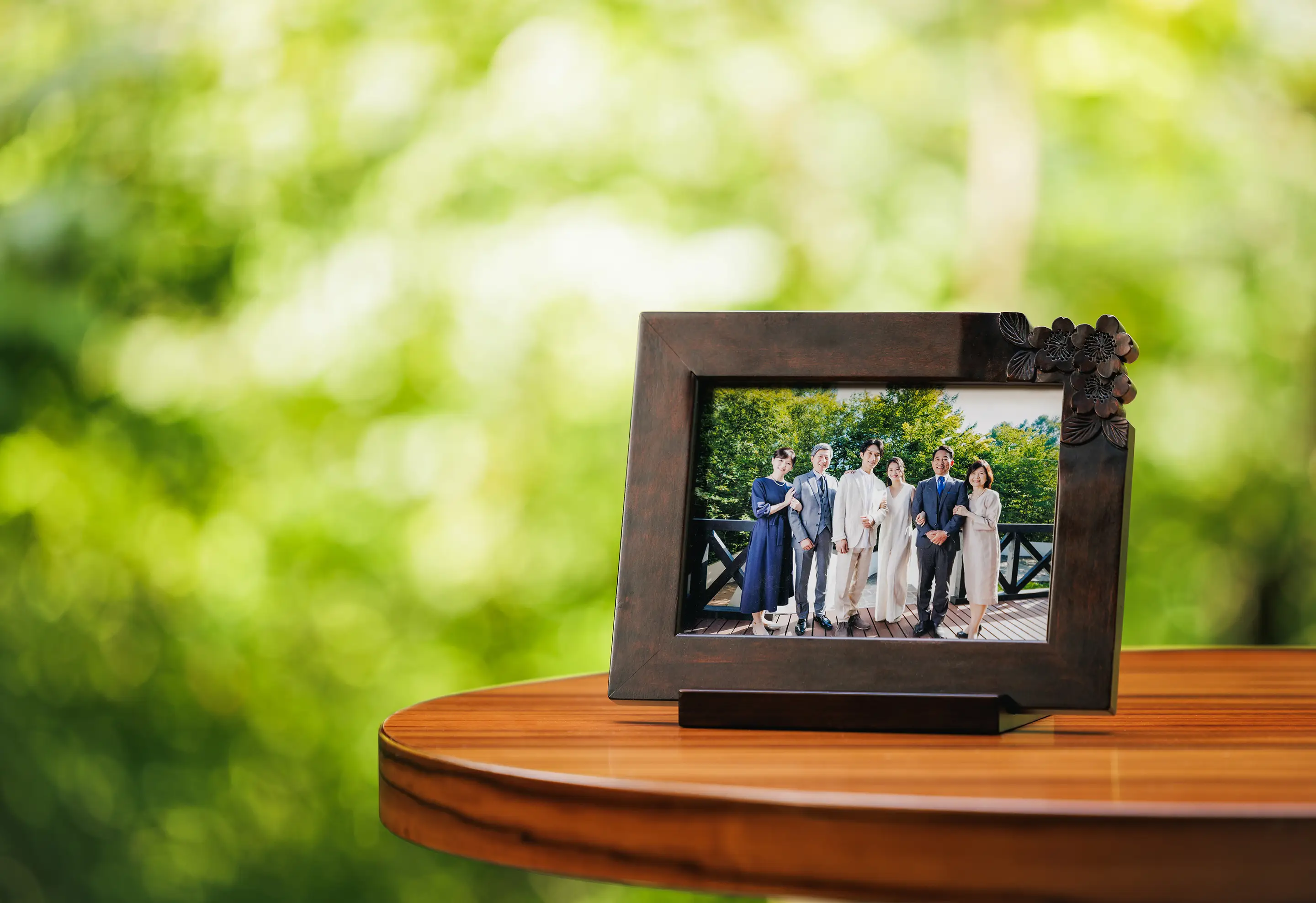 写真：結婚式はしないけれどお祝いしたい